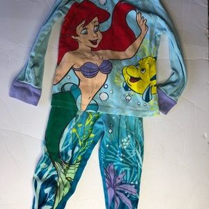 Disney’s The Little Mermaid 3T Pajama Set Ariel